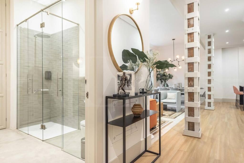 Contemporary Loft In The Historic City Center By Rems Malaga Luaran gambar