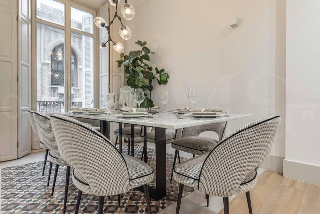 Contemporary Loft In The Historic City Center By Rems Malaga Luaran gambar